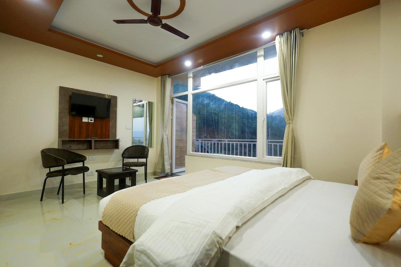 Hotel Mountain Shadow Kasauli Exterior foto